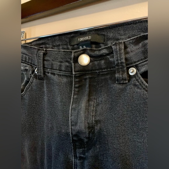 Forever 21 - Black Jeans - US 29 - Picture 4 of 6